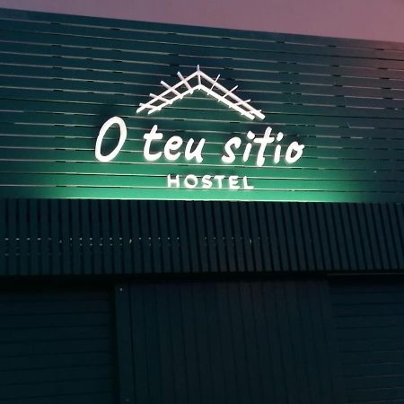 Albergue O Teu Sitio Ribadeo Exterior foto