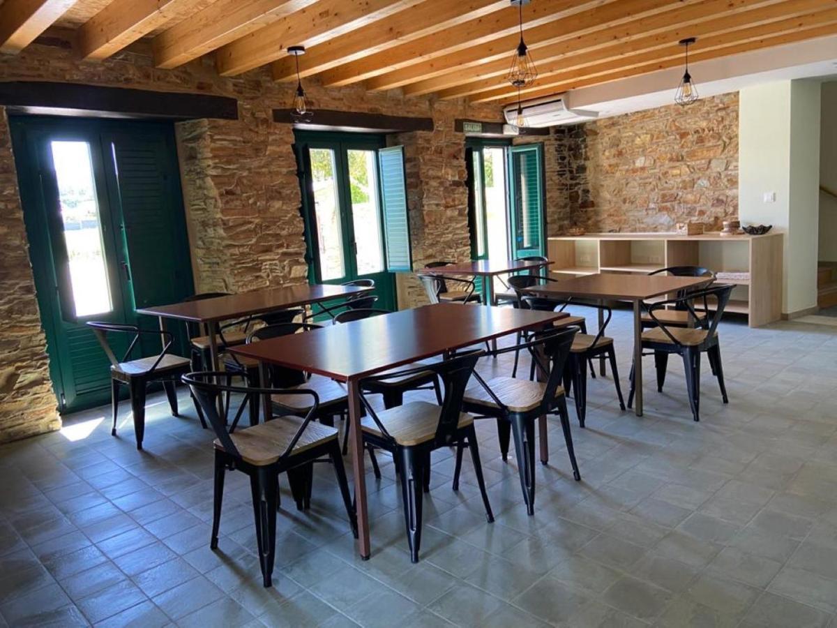 Albergue O Teu Sitio Ribadeo Exterior foto